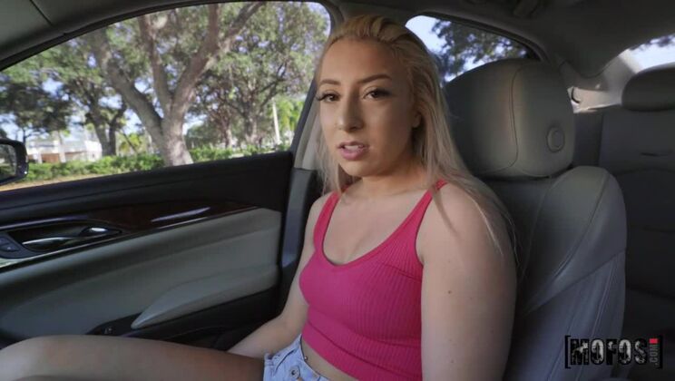 Mofos - Standed Blonde Has Nowhere To Go