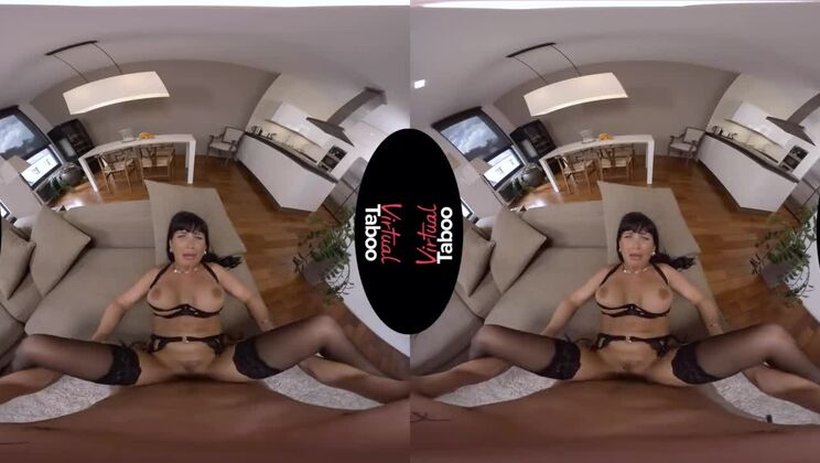 VIRTUAL TABOO - MILF Has Found Something Better Than Donuts