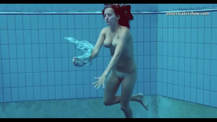 Piyavka Chehova big bouncy juicy tits underwater