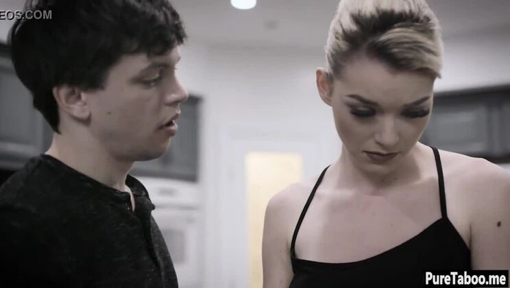 College slender housemaid teen fucked by a crazy boy