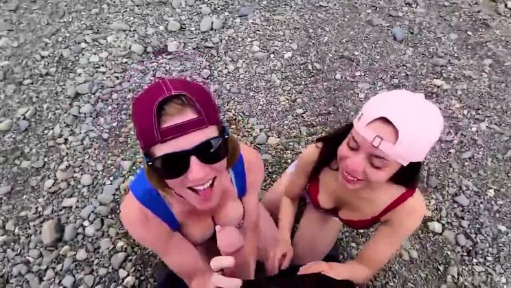 Lana Mars & AKGingersnaps: Alaska Road Trip - Handjob & Threesome Fun