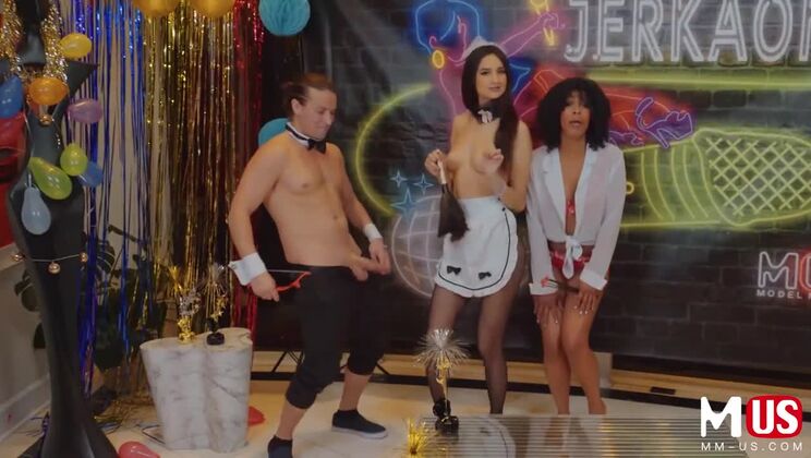 Eliza Ibarra in Jerkaoke: Stocking-Clad Brunette