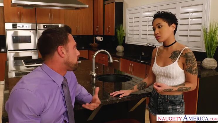 Honey Gold & Johnny Castle in Hot Friend / 8.5.2017