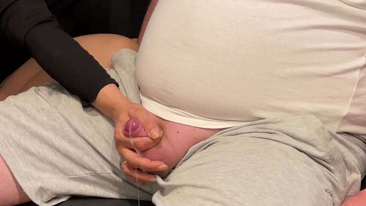 Amateur Handjob: Humiliating Small Penis Experience with Azize Tarot & Vantastich