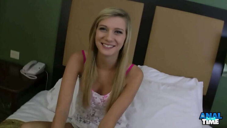 Young Blonde Chloe Brooke's First Time Anal Creampie!