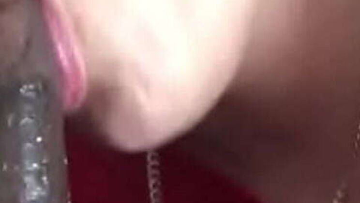 Queenj90's Interracial Blowjob: Close-Up & Sloppy