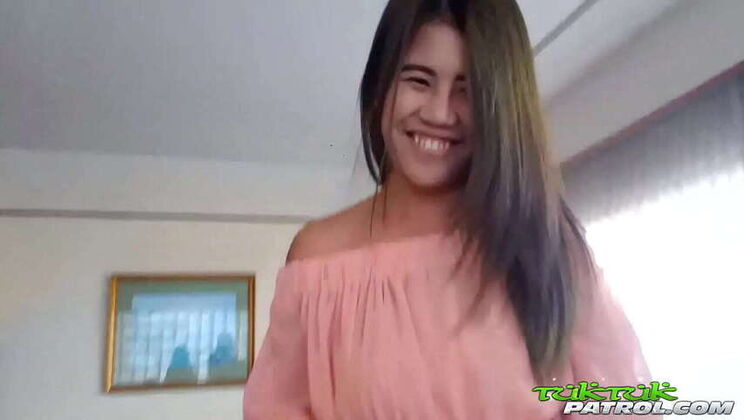 Asian Cutie Farina's Hotel Room Encounter with a Generous Ending