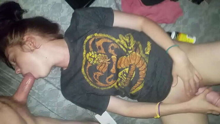 Amateur Blowjob & Toy Action