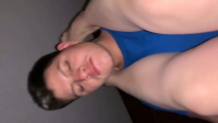 Juarez Girlfriend Gets Wet for Big Cock and Big Dick