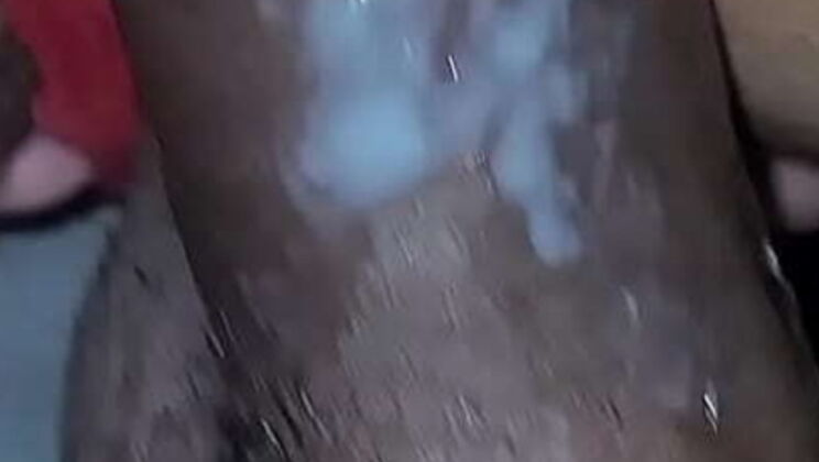 Hot Wife Takes Multiple Cumshots in Steamy Scene