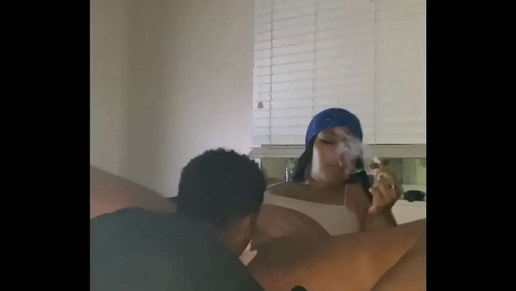 Hot Amateur Couple Liyah Bunni & Stretch3x Fuck Hard in Homemade Ebony Blowjob Scene