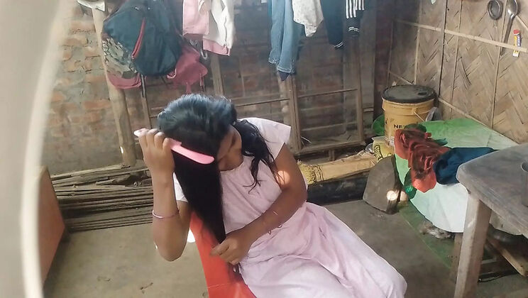 Hot Village Girl Rukia Fucks Stranger in Desi Homemade Sex