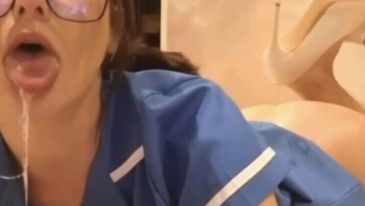 Mina Sauvage Multi Squirt Webcam Show - Amateur Squirting & Female Masturbation