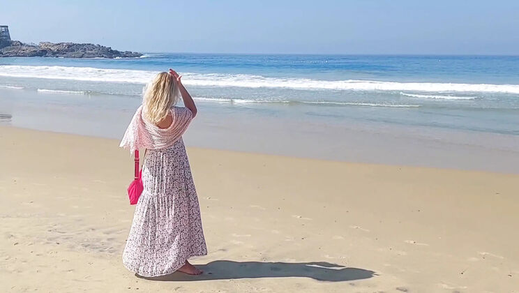 Blonde MILF Selena701 Naked Sex & Foot Fetish Fun