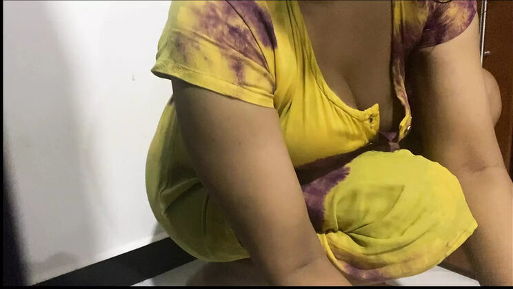 Hot Tamil Aunty Maid Fucked Hard with Big Natural Tits