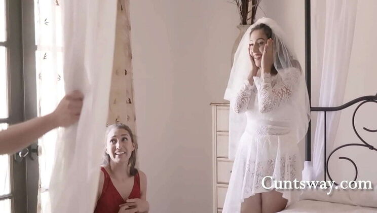 Hot Lesbian Threesome - Whitney Wright & April O'Neil Scissoring & Eating Pussy