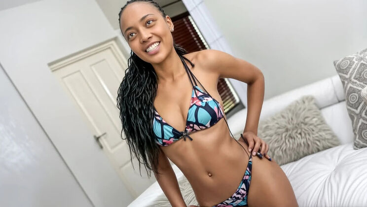 Hot 18yo Ebony Teen Fucked Rough in Homemade Casting - Big Tits, Doggystyle & Deepthroat