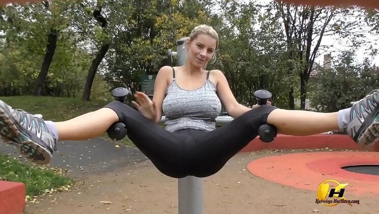 Katerina Hartlova Naked Park Workout - Big Tits Bouncing While Jumping & Running