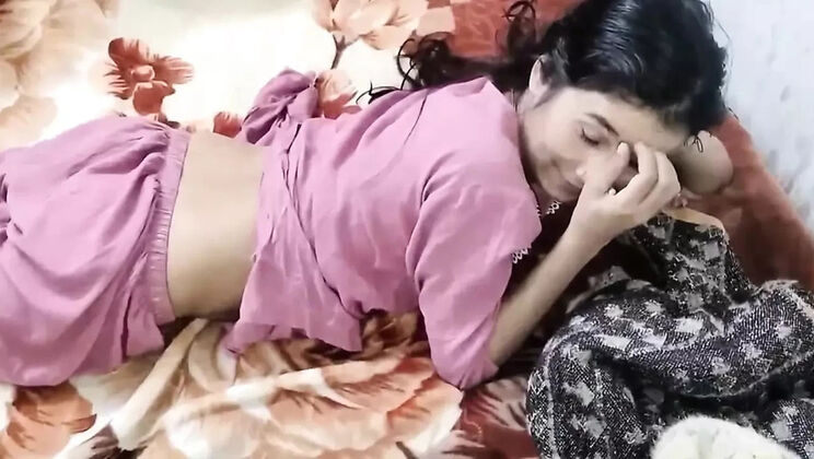 Hot Indian Bhabhi Fucked Hard in Doggy Style - Kajolbabs Rough Sex