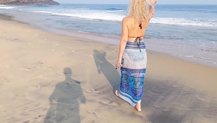 Blonde MILF Wife Selena701 Fucks Hard on Floor in 4K