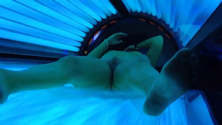 SweetSusi Dirty Solo Masturbation on Sunbed - Amateur MILF Fetish HD