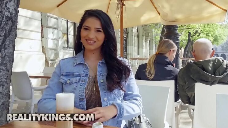 Big Ass Ava Black Gets Creampied After Wet Blowjob - Reality Kings