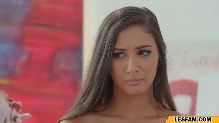 Step Mom Horny Naked Lesbian Licking Stepdaughter Pussy