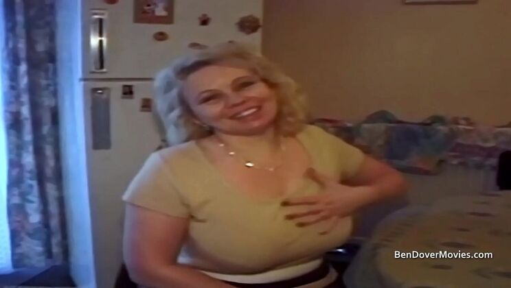 Horny British housewife Julie gives blowjob in stockings