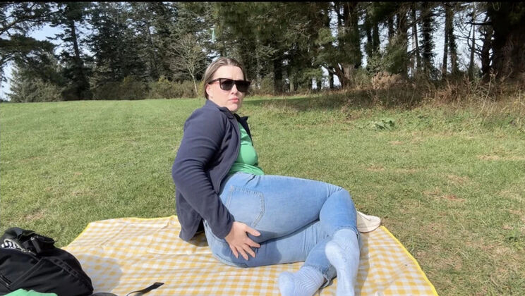 Emma Voyeur's Public Park Picnic Accident - Wet Jeans Pissing Fantasy