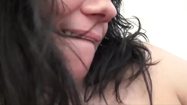 Romanian MILF Amateur Homemade Big Tits Blowjob No Shame