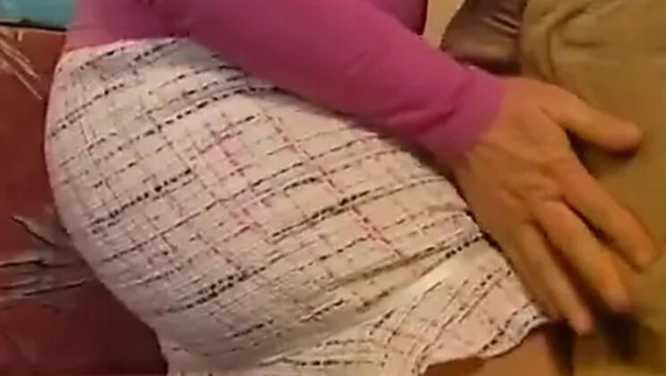 Short Hair Granny Fucked Hard in Her Hairy Bush