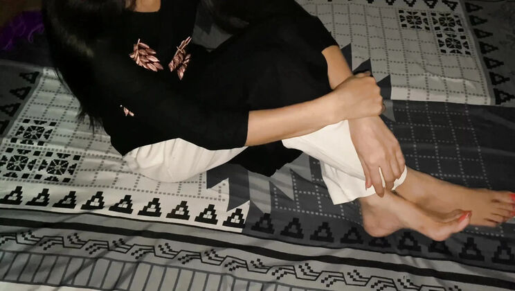 Desi Aunty Invites Me Over For Night Fuck - Big Ass Doggy Style Indian Sex