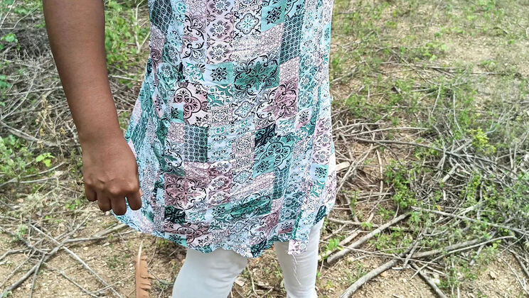 Step Sister Outdoor Sex with Pushpa Valli and Magilmathi in Jungle