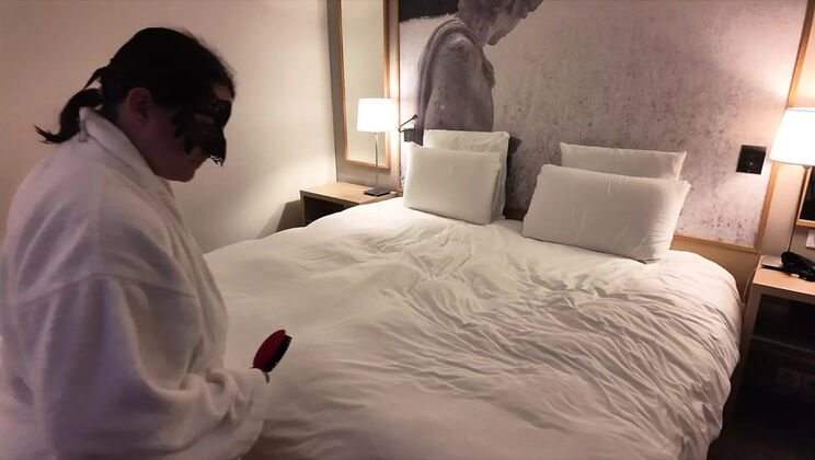 Mariaespino's Big Booty Amateur Slut Gets Banged with New Toy by Owner - Part 1