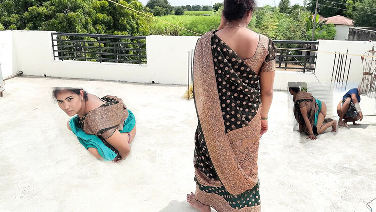 Sexy Komal Doggystyle Fucking on Terrace with Friend - Indian Homemade HD