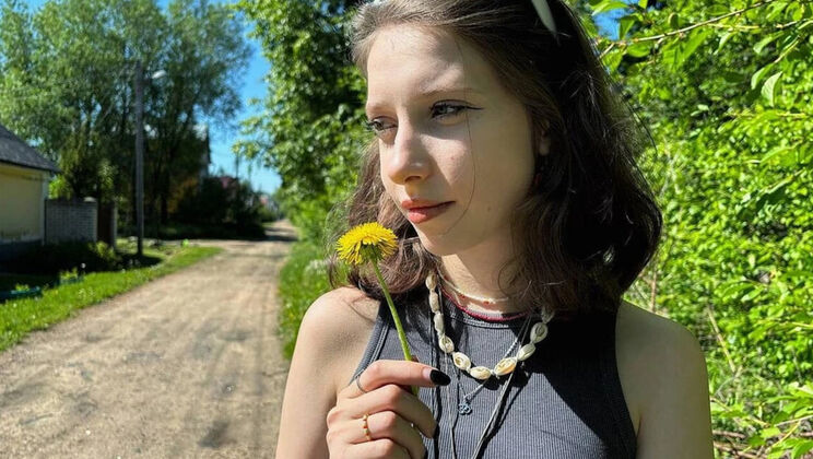 Amateur Ukrainian Teen Picked Up and Fucked Same Day - Blowjob & Cumshot POV