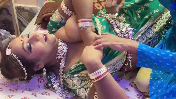 Indian Wife First Night Hardcore Doggy Style - Big Boobs Bengali Suhagraat Fucking