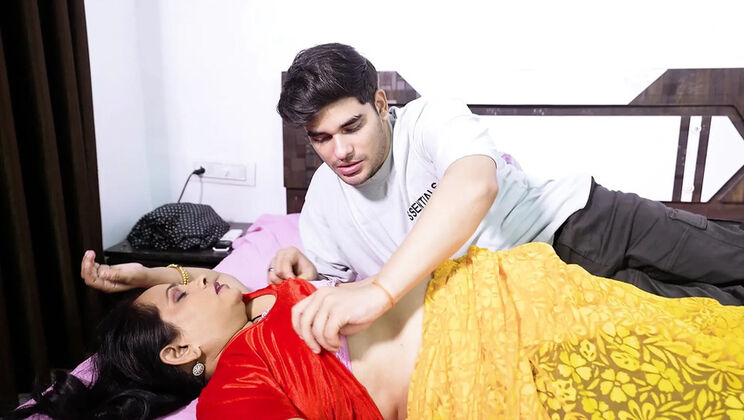 Indian House Owner Hardcore Fucks Maid - Rough Sex, Blowjob, and Pussy Eating in Hindi