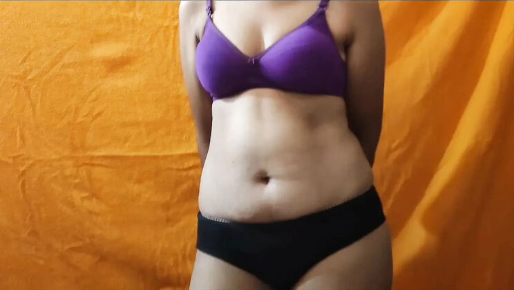 Telugu Buthulu Hot Sex Video - Indian Aunty Fuck with Brother Dirty Talk