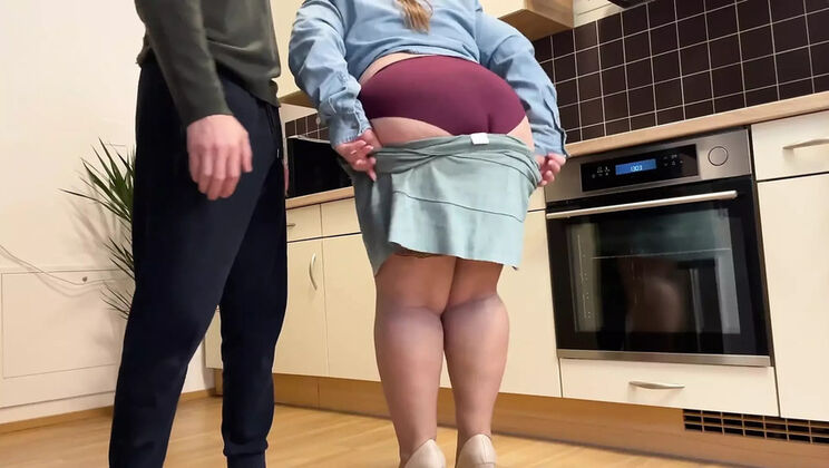 Step Mom Handjob Challenge With Big Ass MILF In Stockings