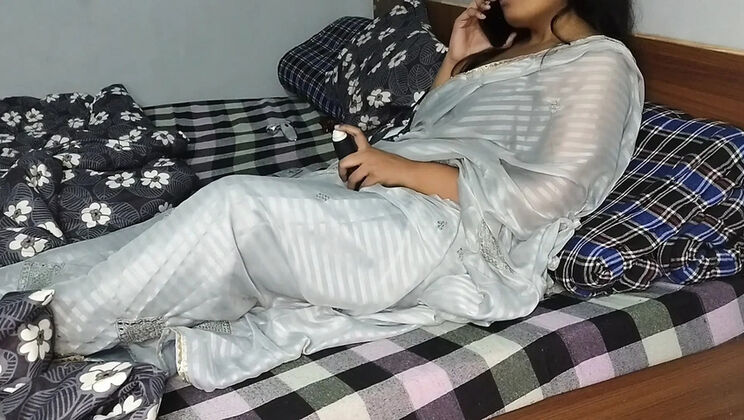 Hot Indian Stepmom Accidentally Gives Viagra to Step Son & Fucks His Ass Hard Until He Cums