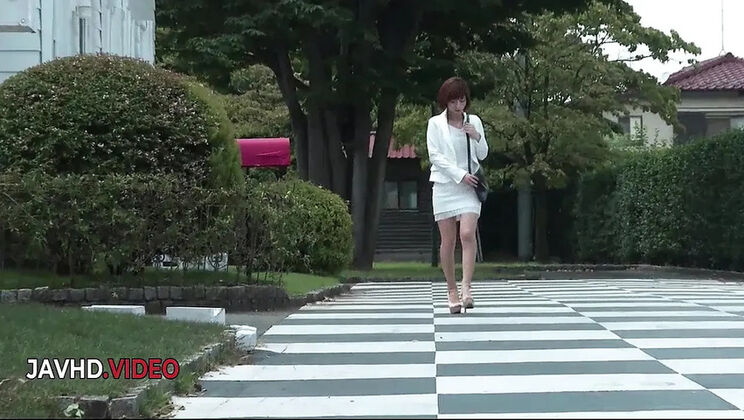 Risa Mizuki Sloppy Blowjob - Hot Japanese Wife Cheating Uncensored JAV