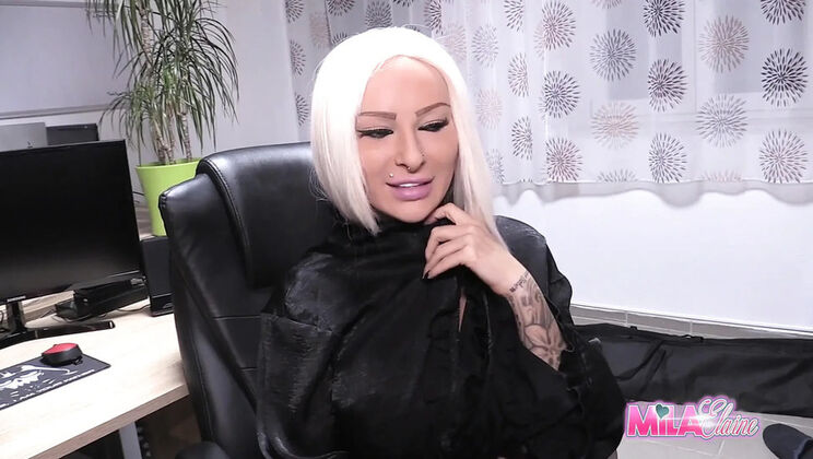 MILF Mila Elaine Fucked Hard in Missionary & Doggy Style