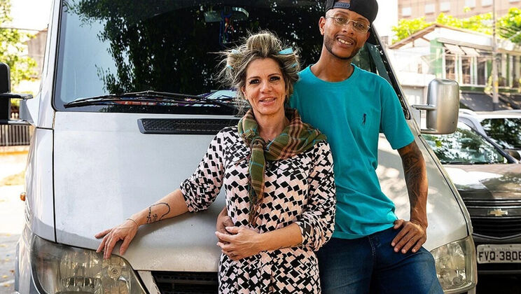 Skinny Tattooed Granny Sabrina Fit Gets Rough Anal Destroyed By BBC In Van