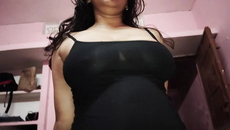 Ivy Brooks Hardcore Stepsister Sex - 18 Year Old Indian Teen First Time Fucking