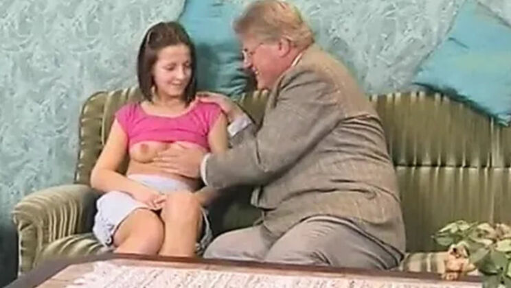 Brunette Teen 19 Year Old Casting Fucked Missionary by Old Man Grandpa Cumshot