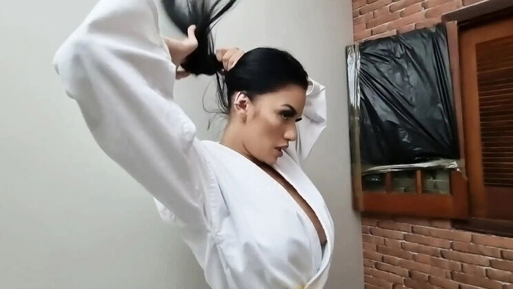 Amateur Latina Lesbians Karate Catfight - Foot Fetish Smoking Scene HD