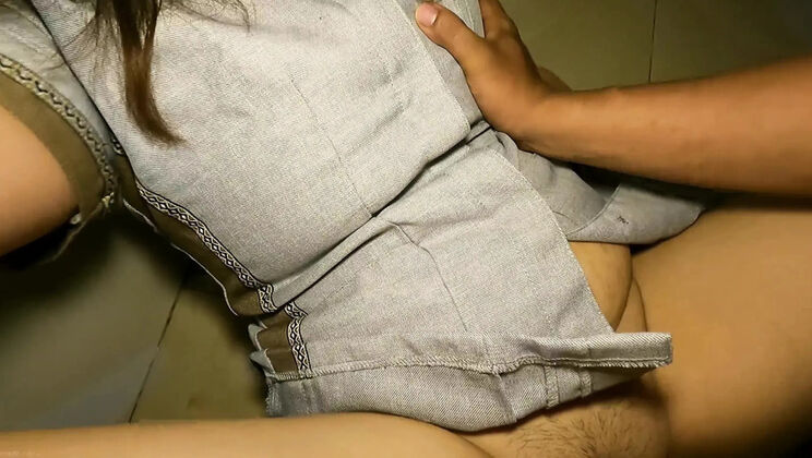 Pinay Teacher Fucks Before Bed - Tight Pussy Doggy Style & Missionary with Aunt