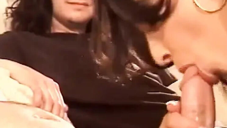 My Wife Club: Big Ass Brunette Wife Gets Screwed and Takes Cum in Mouth