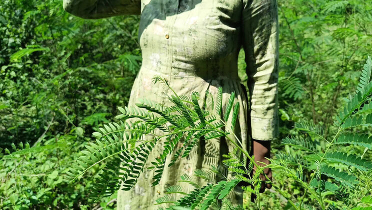 Step Brother Fucking Hot Indian Maid Inba Outdoor Jungle Romance